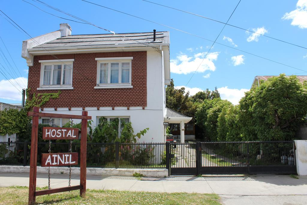 Hostal Y Cabanas Ainil Punta Arenas Exteriér fotografie
