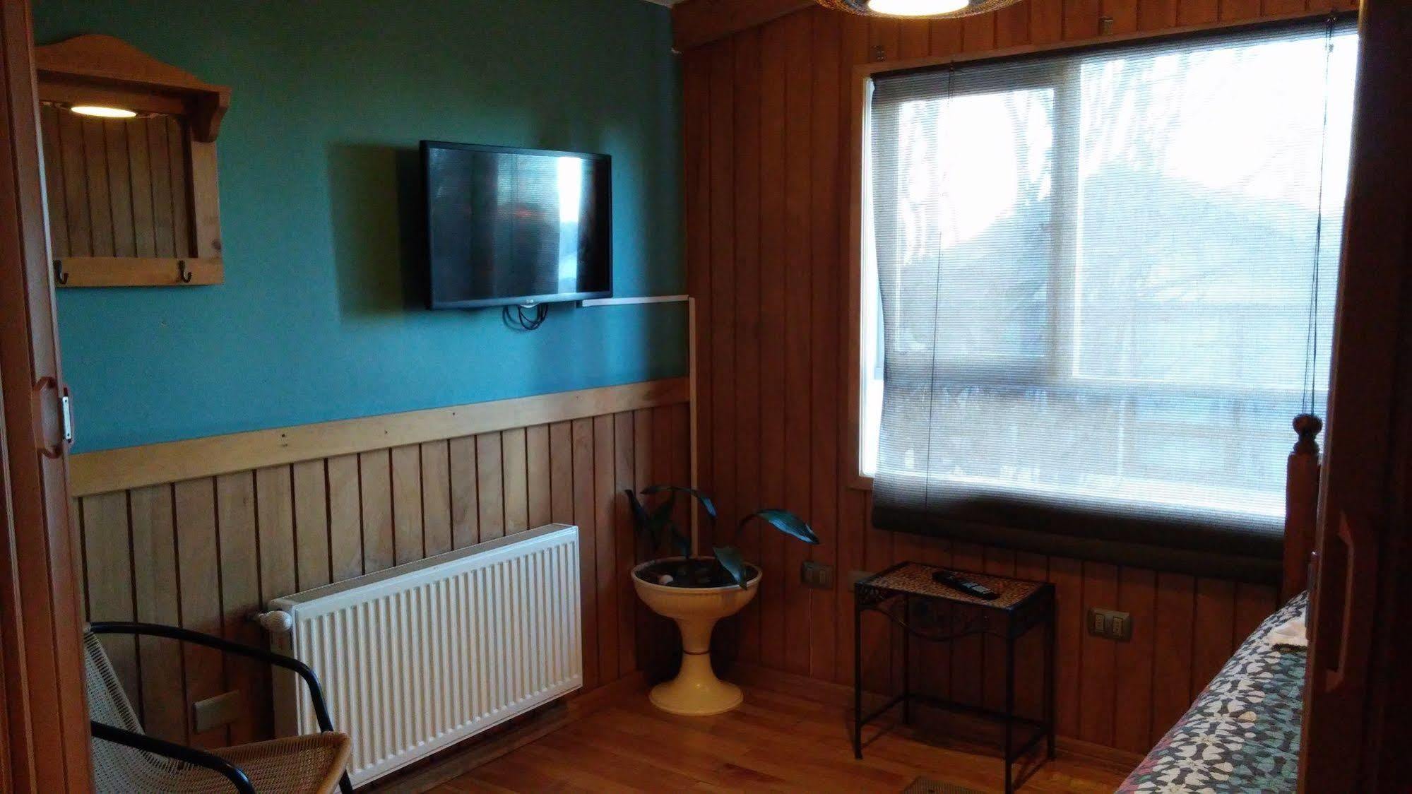 Hostal Y Cabanas Ainil Punta Arenas Exteriér fotografie