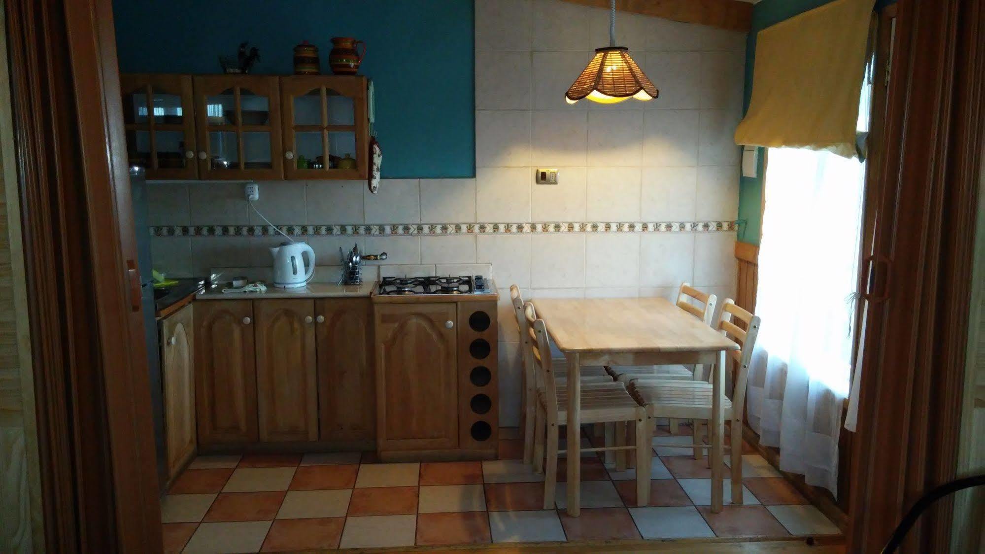 Hostal Y Cabanas Ainil Punta Arenas Exteriér fotografie