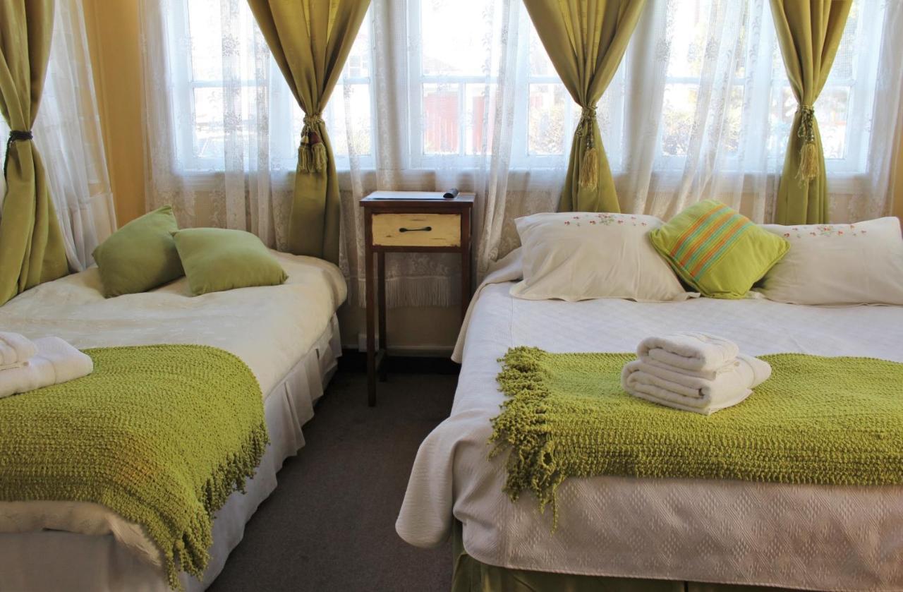 Hostal Y Cabanas Ainil Punta Arenas Exteriér fotografie